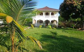 Swahili Oasis